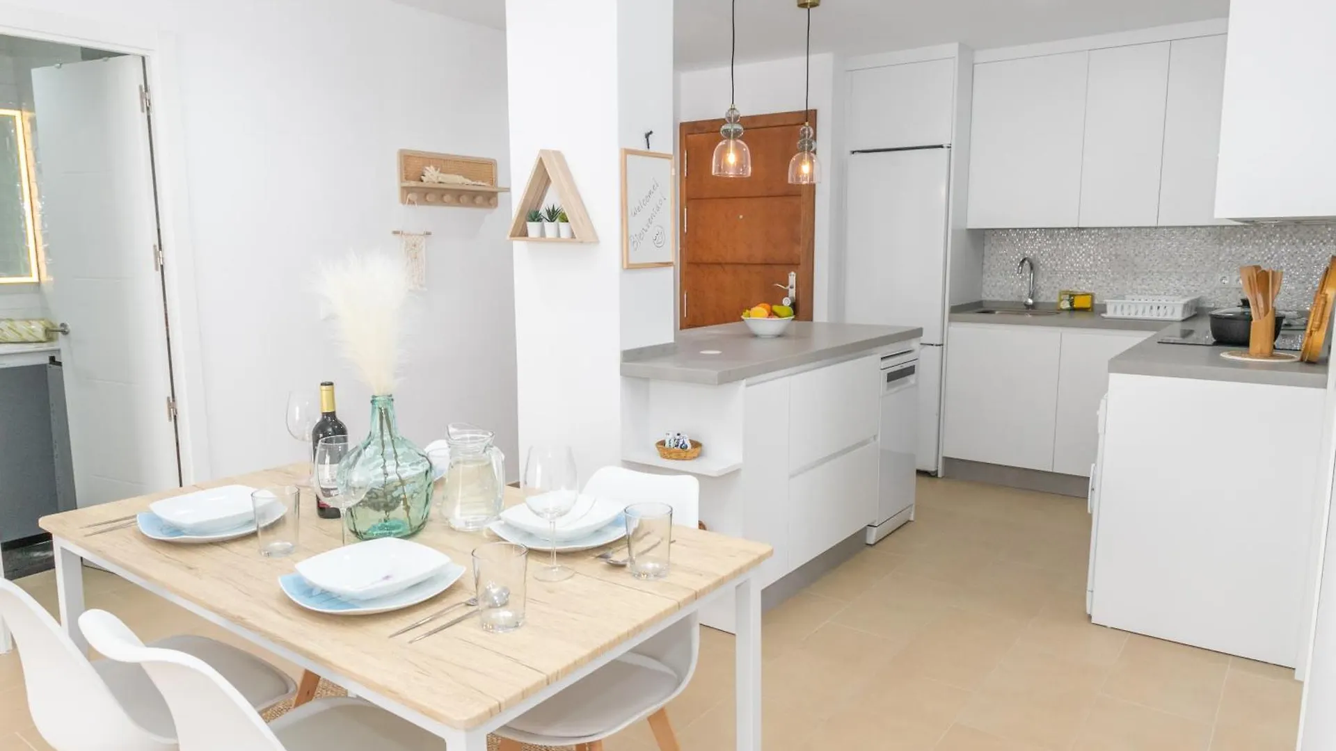 Casa Melva - Primera Linea Con Terraza, Moderno Barbate Apartment